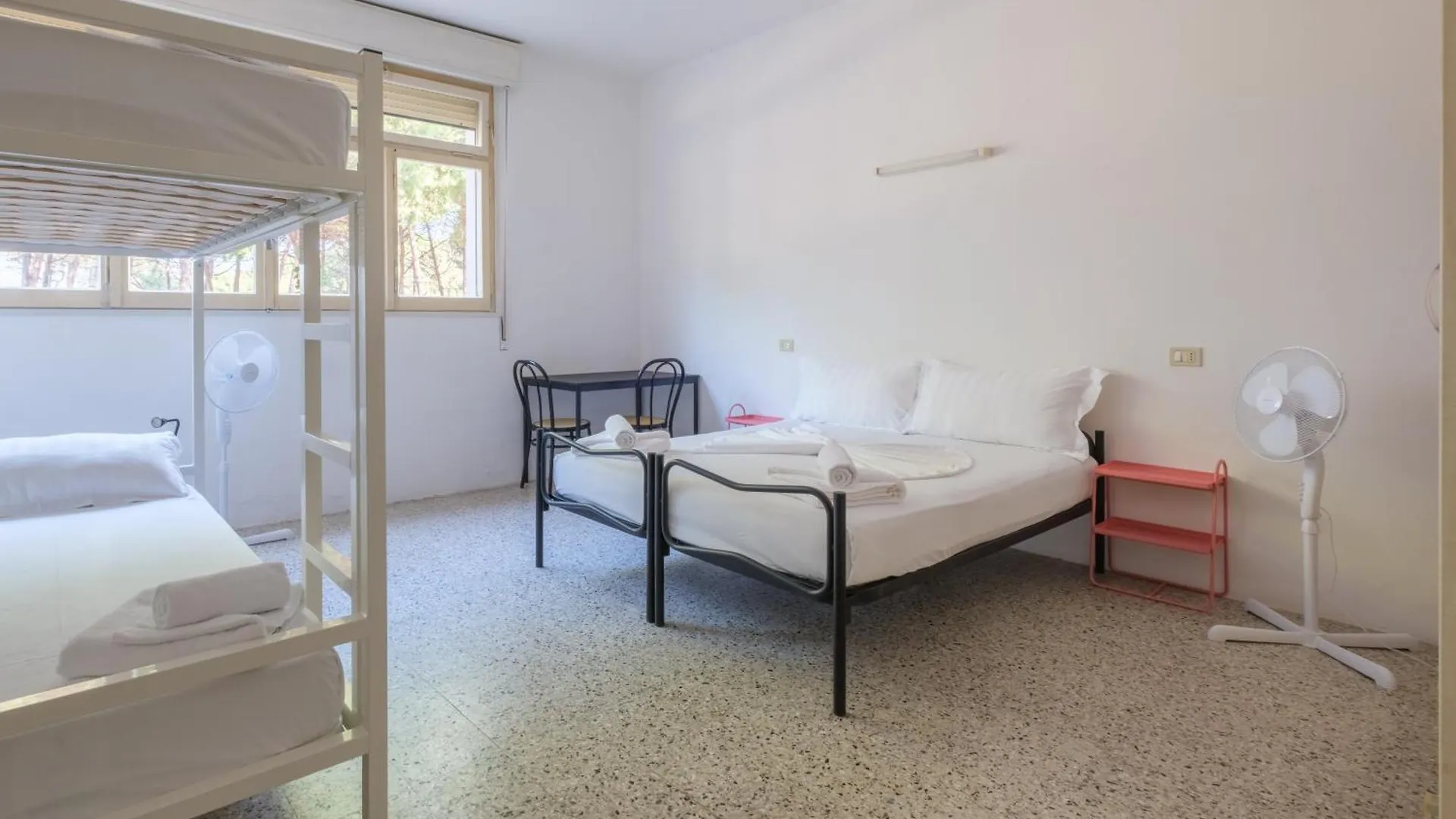 Meet Hostel Cervia