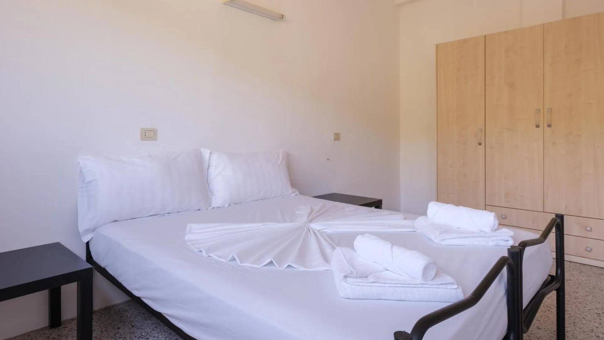 Meet Hostel Cervia